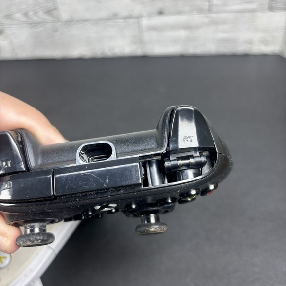 MICROSOFT XBOX SERIES CONTROLLER! For Parts or Repair‼️ Lot Of 3 - Picture 10 of 15